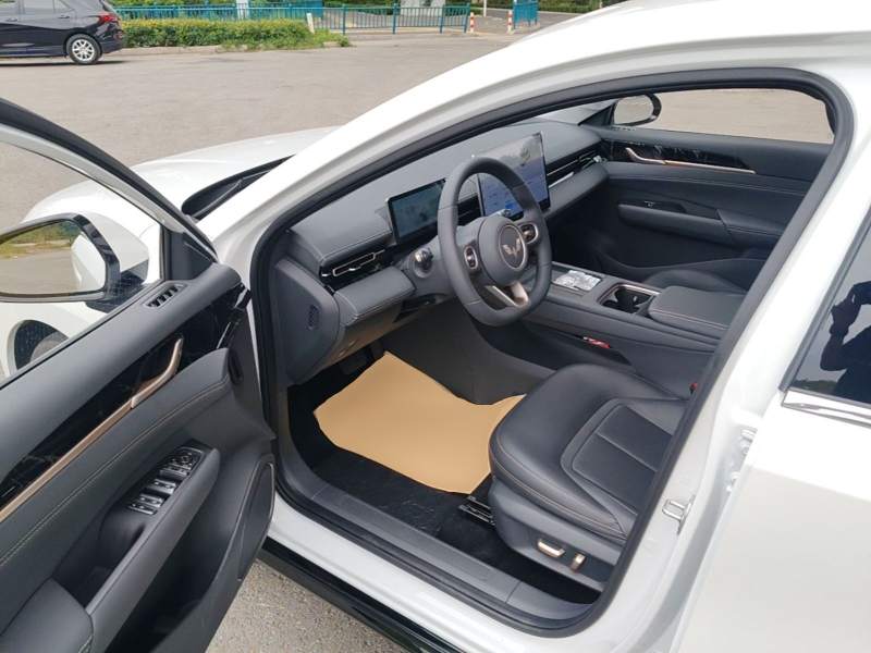 Used Wuling Xingguang 2025 150 km Smart Advanced Version — 15