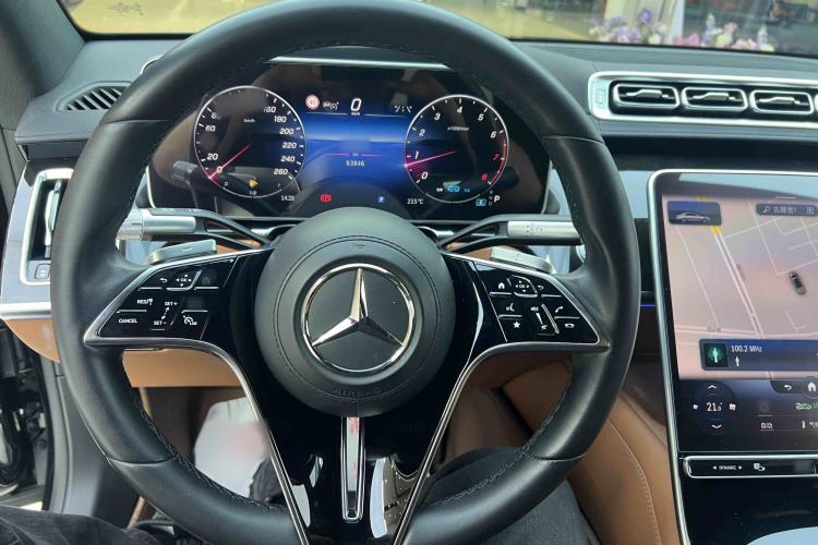 Used Mercedes-Benz S-Class 2022 Revised S 400 L Luxury Edition Interior 3