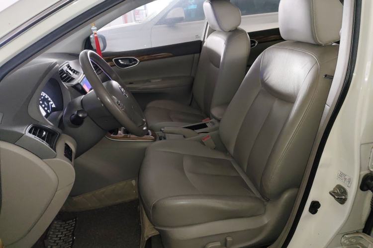 Used Nissan Sylphy 2014 1.6XV CVT Deluxe Edition