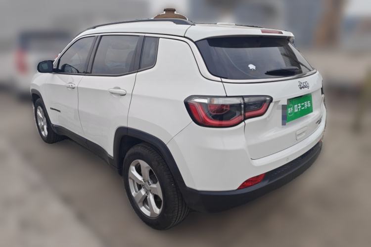 Used Jeep Compass 2017 200T Automatic Family Edition
