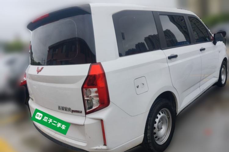 Used Wuling Hongguang PLUS 2019 1.5T Manual Standard Edition 5 Seats Rear Right 45 Deg
