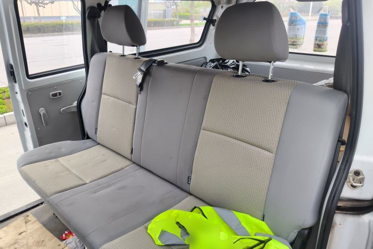 Used Jinbei Hiace X30 2024 1.5L Champion Edition Passenger Vehicle 5/6/7 Seats Left Rear Seat