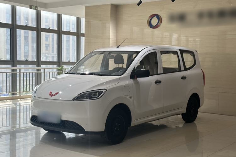Used Wuling Hongguang New Energy 2024 All-Electric Model 300KM Standard Version