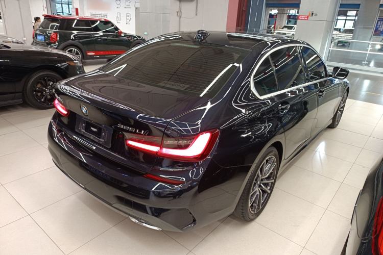 Used BMW 3 Series 2022 325Li M Sport Package Rear Right 45 Deg