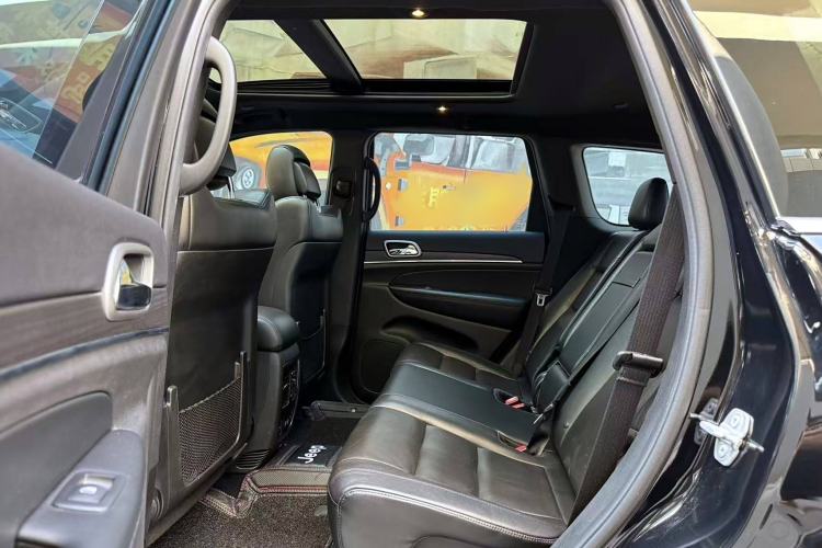 Used Jeep Grand Cherokee 2017 3.0L Comfort Navigation Edition