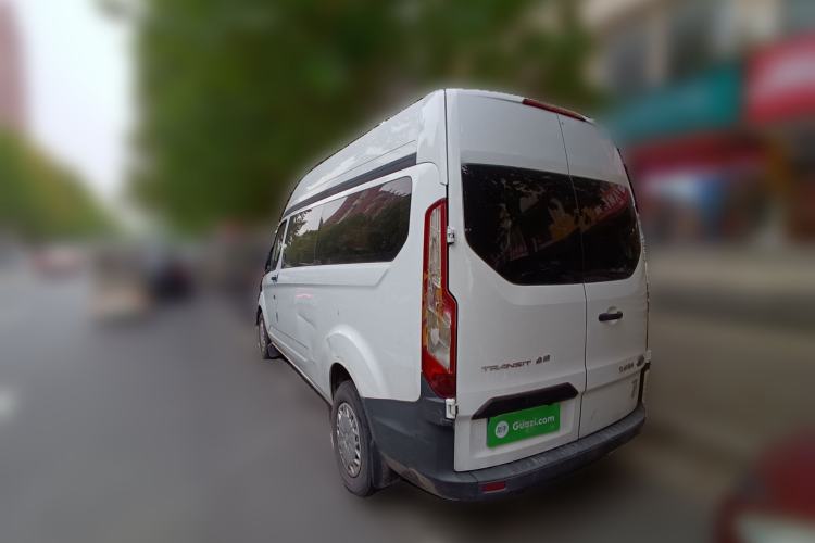 Used Ford Transit 2017 2.0T Diesel Multi-Purpose Commercial Vehicle Mid-Drive Mid-Roof China IV Standard

