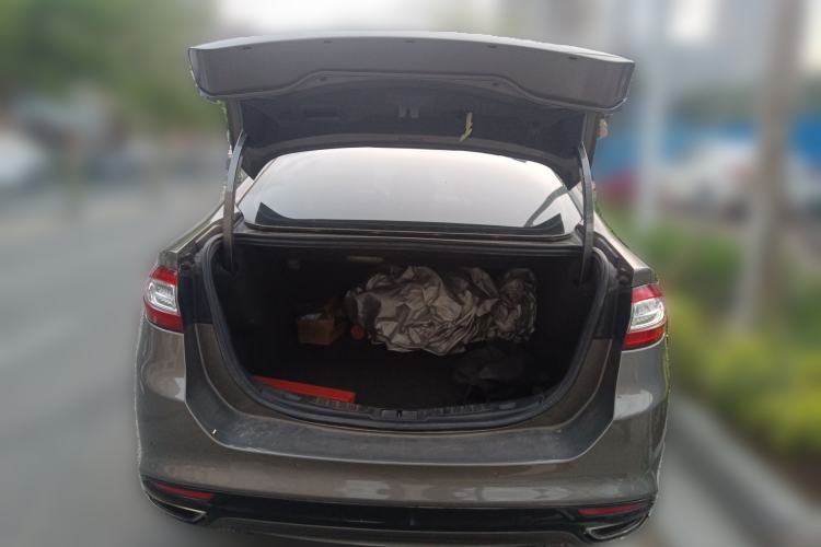 Used Ford Mondeo 2013 2.0L GTDi 200 Luxury Model