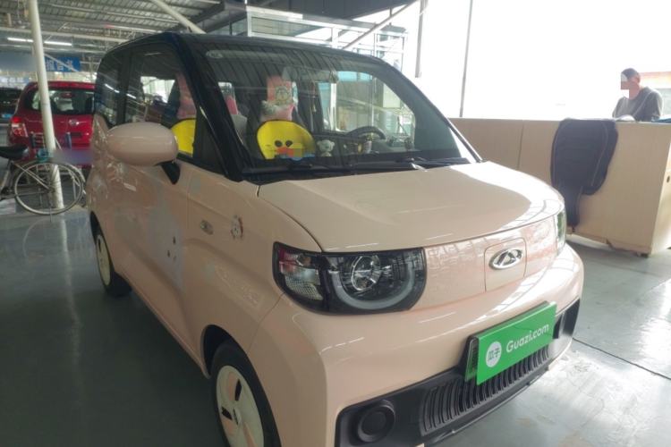 Used Chery QQ Ice Cream 2022 170km Sundae Phosphate Lithium-Ion Exterior 1