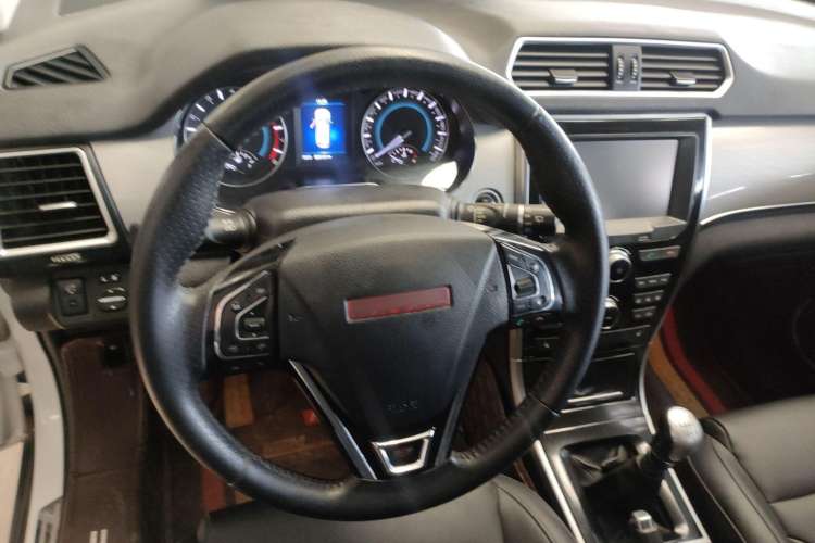 Used Haval H2 2014 1.5T Manual Two-Wheel Drive Urban Edition