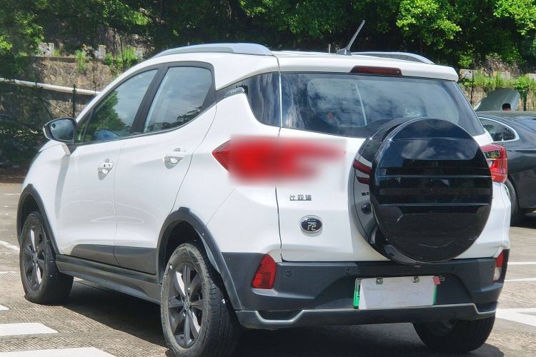 Used BYD Yuan New Energy 2019 EV360 Smart Connect Enjoyment Model
