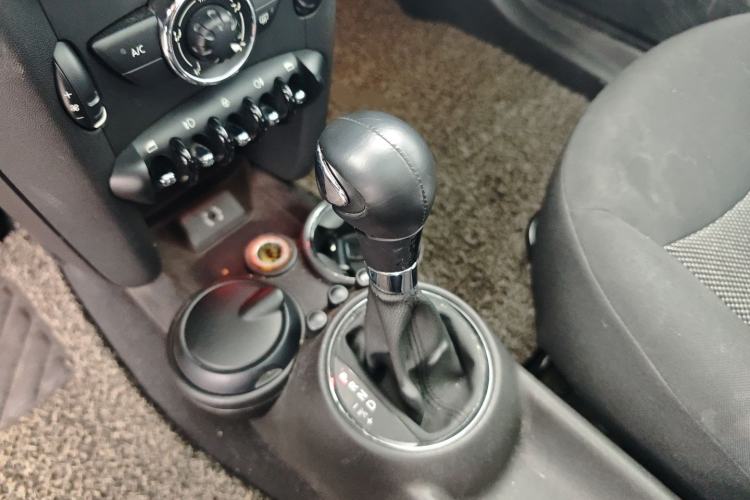 Used MINI MINI 2013 1.6L ONE Limited Edition First Version
