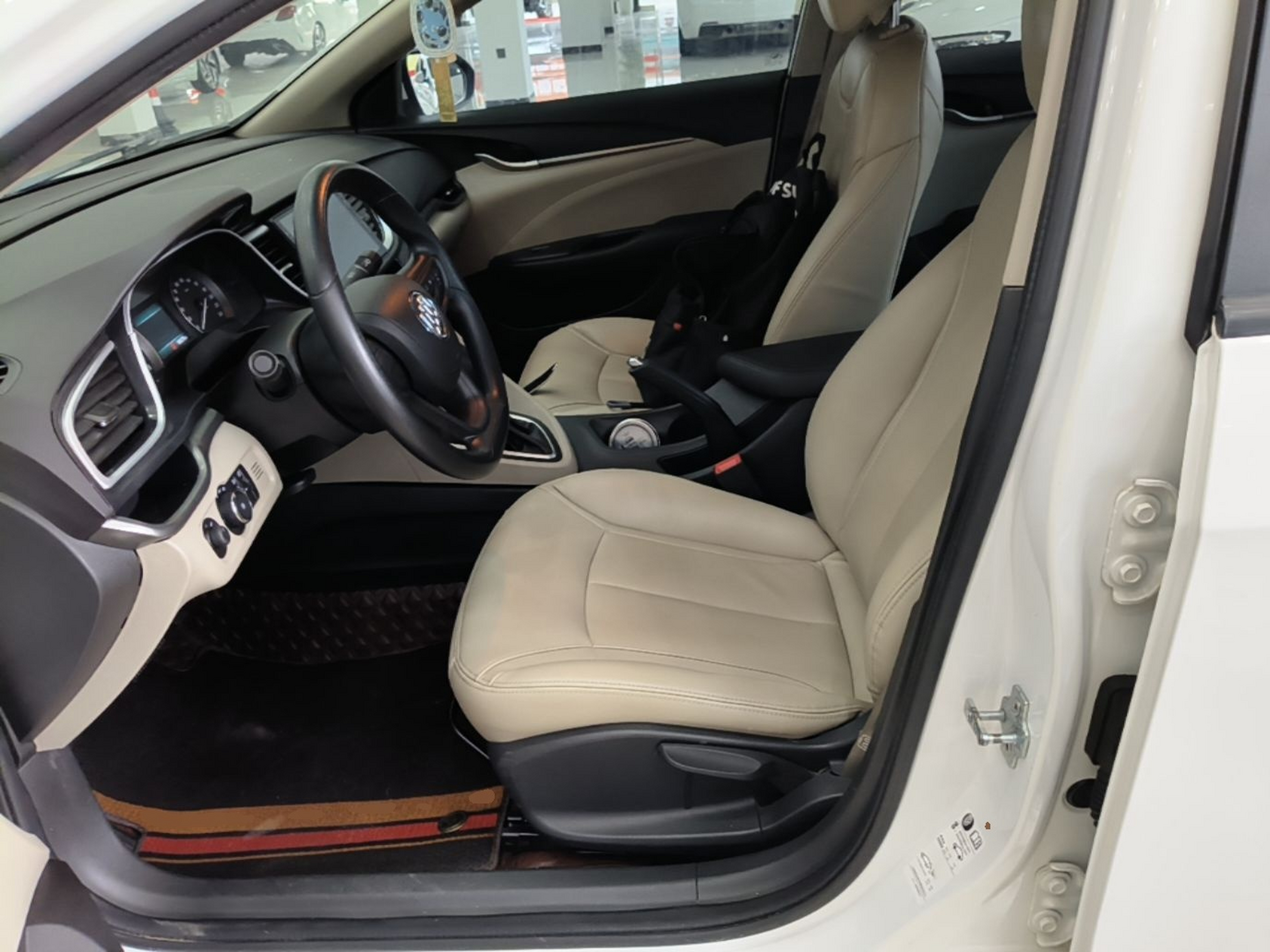 Interior delantero