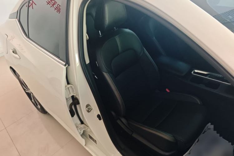 Used Nissan Sylphy 2021 1.6L XL CVT Enjoyment Edition Right Front Seat