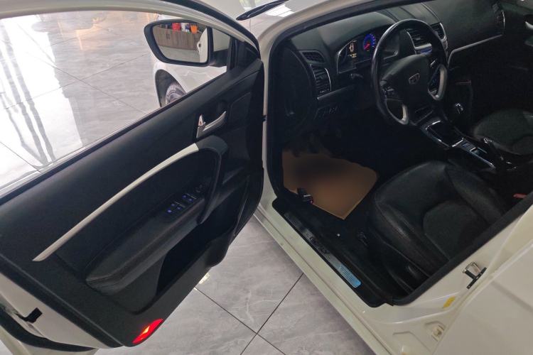 Used Geely Auto Emgrand 2015 Sedan 1.5L Manual - Top Trim Level Driver Seat