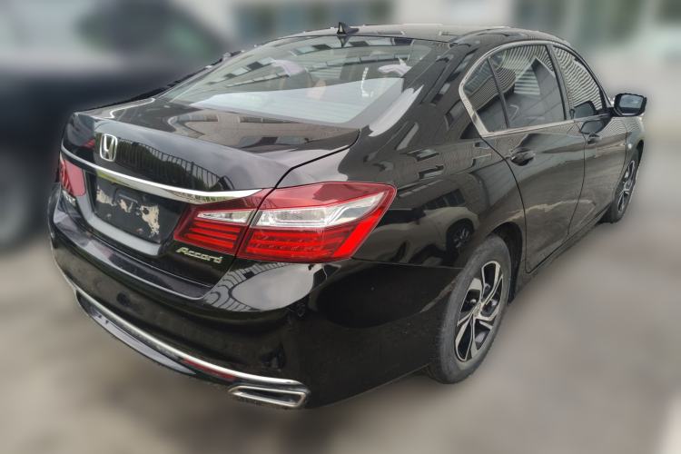 Used Honda Accord 2016 2.0L Comfort Edition
