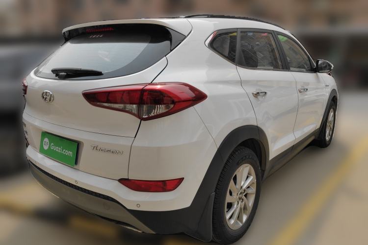 Used Hyundai Tucson 2018 1.6T Dual-Clutch Two-Wheel Drive 15th Anniversary Special Edition Rear Right 45 Deg