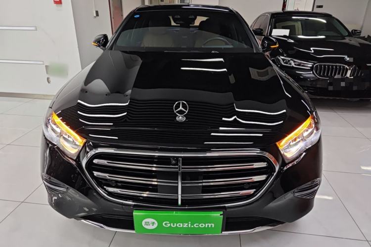 Used Mercedes-Benz E-Class New Energy 2024 E 350 e L Plug-in Hybrid Sedan
