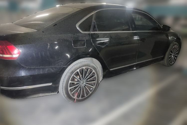 Used Volkswagen Passat 2015 1.8TSI DSG Prestige Edition Rear Right 45 Deg