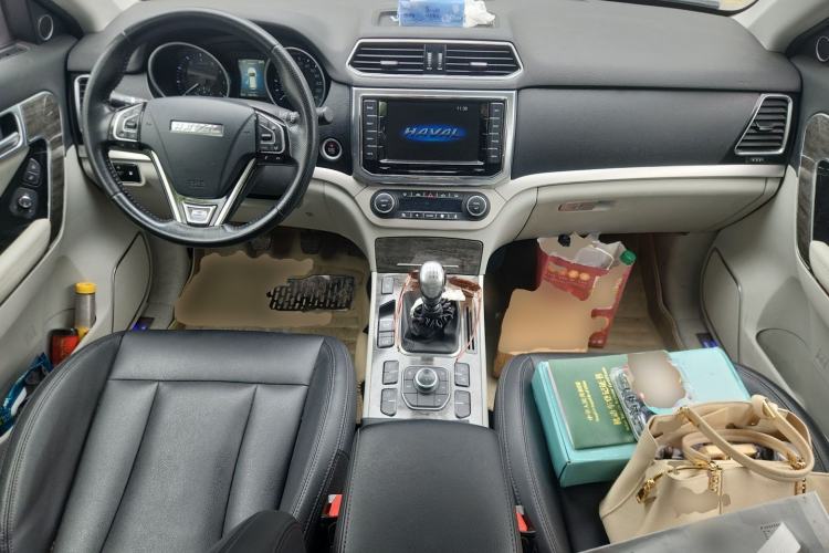 Used Haval H6 Coupe 2015 Blue Label 2.0T Manual Two-Wheel-Drive Elite Model
