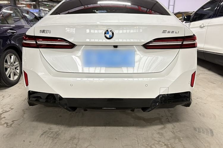 Used BMW 5 Series 2025 525Li M Sport Package