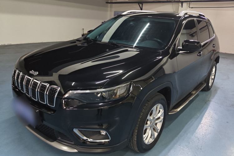 Used Jeep Cherokee 2019 2.0T Two-Wheel Drive Smart Enjoyment Version China VI
