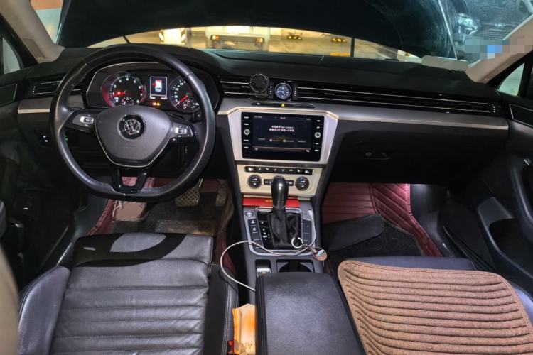 Used Volkswagen Variant 2018 380TSI Two-Wheel Drive Comfort Edition