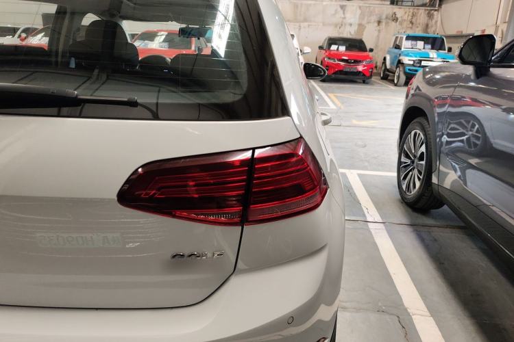 Used Volkswagen Golf 2020 200TSI DSG Comfortable and Ambitious Edition