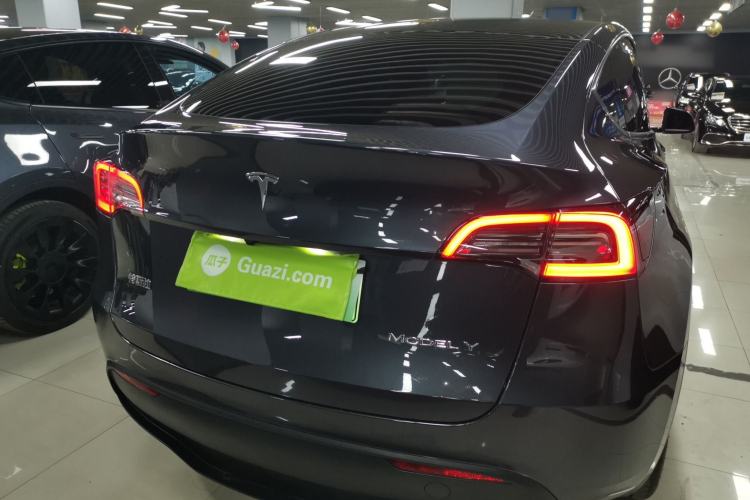 Used Tesla Model Y 2024 Rear-Wheel-Drive Version Rear