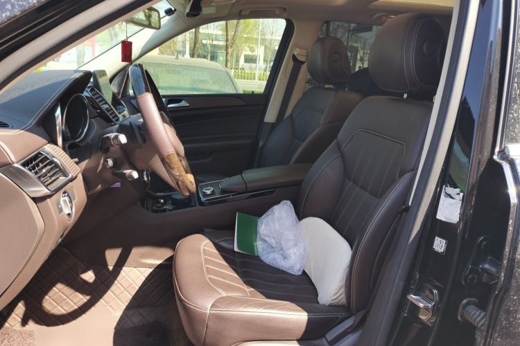 Used Mercedes-Benz GLE 2018 GLE 400 4MATIC Exclusive Edition Left Front Seat