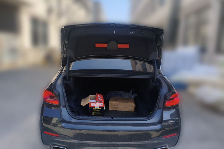 Used BMW 5 Series 2021 530Li Luxury Edition M Sport Package
