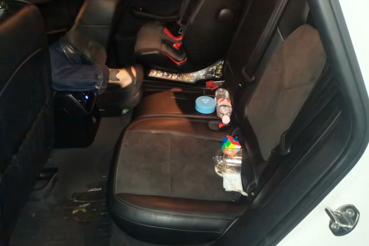 Used Porsche Macan 2017 Macan 2.0T Left Rear Seat