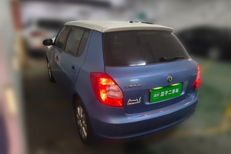 Used Skoda Fabia 2012 1.4L Automatic Crystal Edition Rear Left 45 Deg