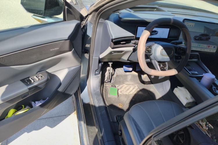 Used Lynk & Co 07 2024 EM-P 126 Long-Range Ultra