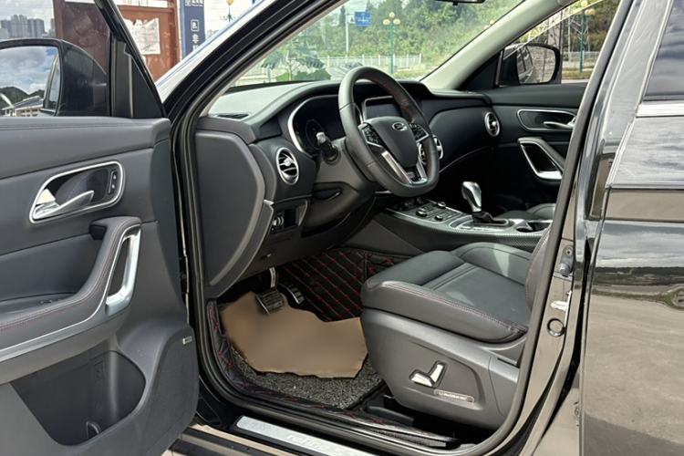 Used JAC Refine S7 2017 2.0T Automatic Luxury Model
