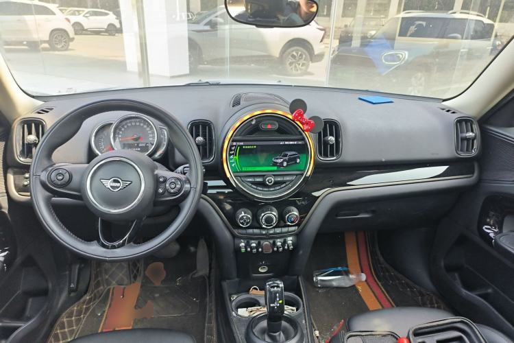 Used MINI Countryman 2020 1.5T COOPER ALL4 Center Console