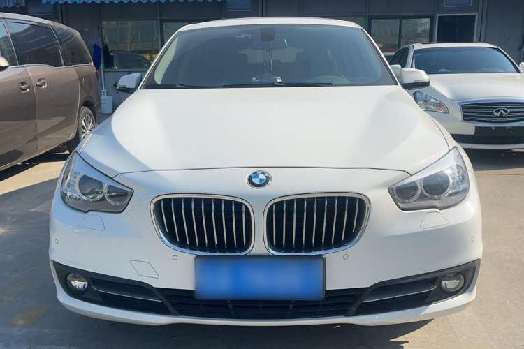 Used BMW 5 Series GT 2014 528i Leading Model