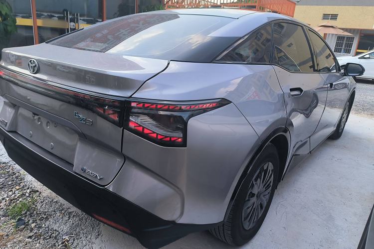 Used Toyota bZ3 2023 517 km Elite PRO
