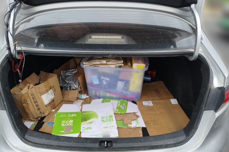 Used Toyota Levin 2019 Dual-Engine 1.8H E-CVT Entry-Level Model China V Standard Trunk