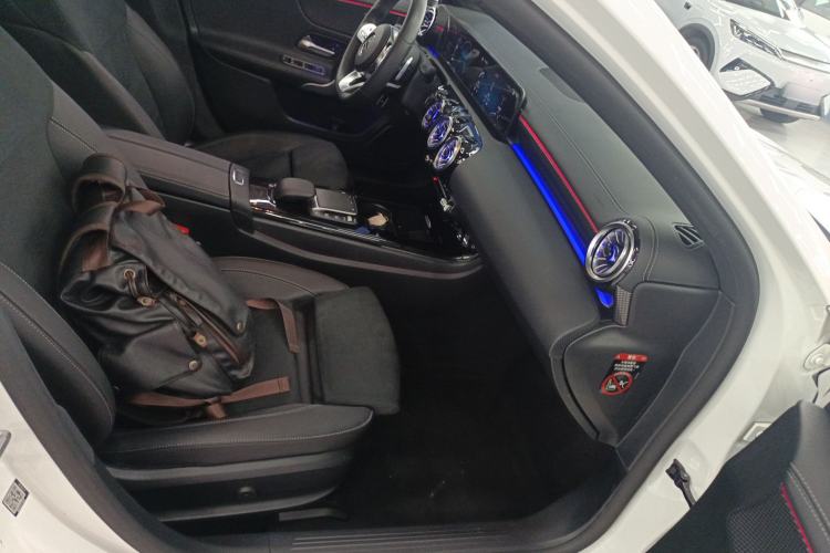 Used Mercedes-Benz A-Class 2021 A 200 L Sport Sedan Fashion Model