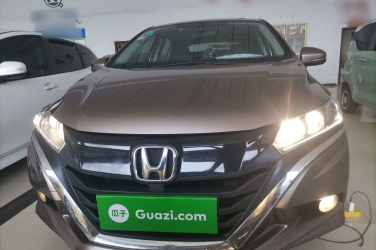 Used Honda Gienia 2017 1.5L CVT Comfort Version
