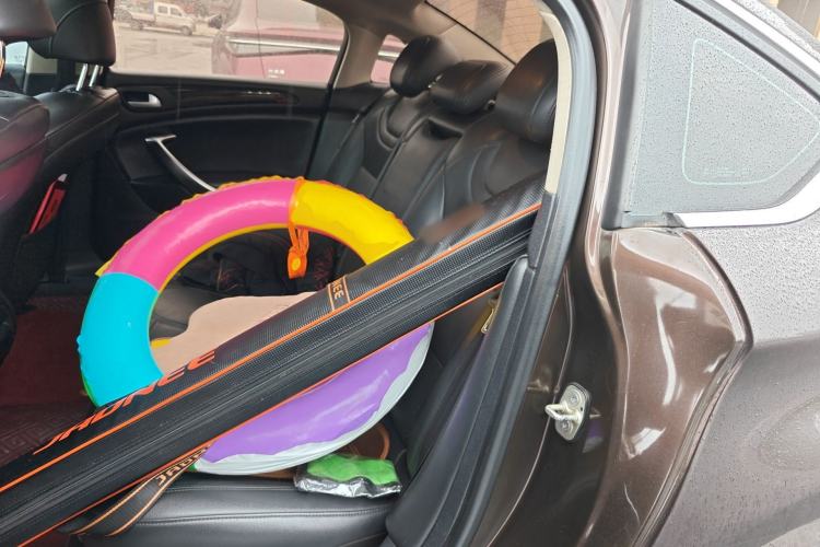 Used Citroen C5 2014 2.0L Automatic Luxury Edition Left Rear Seat