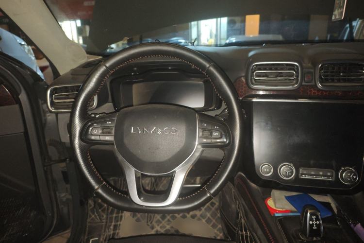 Used Lynk & Co 02 2018 1.5T DCT Two-Wheel Drive Sporty Version China V Standard