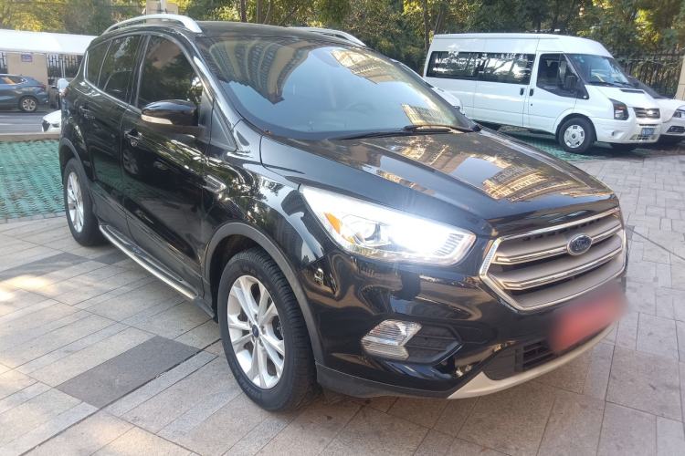 Used Ford Kuga 2018 Facelifted EcoBoost 180 Two-Wheel-Drive Platinum Wing Edition

