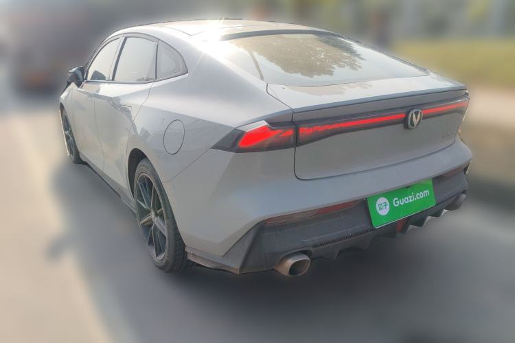 Used CHANGAN UNI-V 2022 1.5T Prestige Version