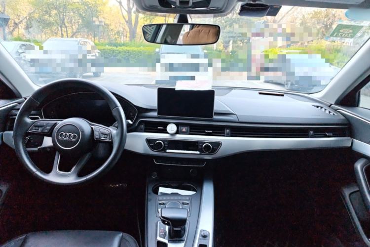 Used Audi A4L 2019 40 TFSI Fashion Edition China VI Emission Standard