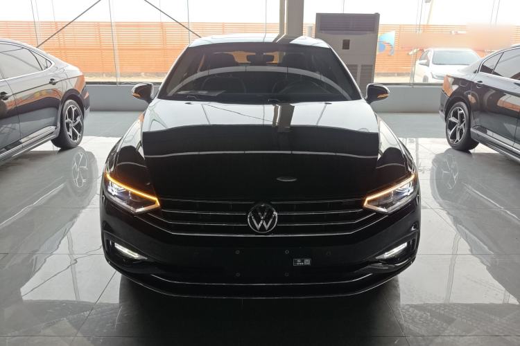 Used Volkswagen Magotan 2020 330TSI DSG Leading Model Front