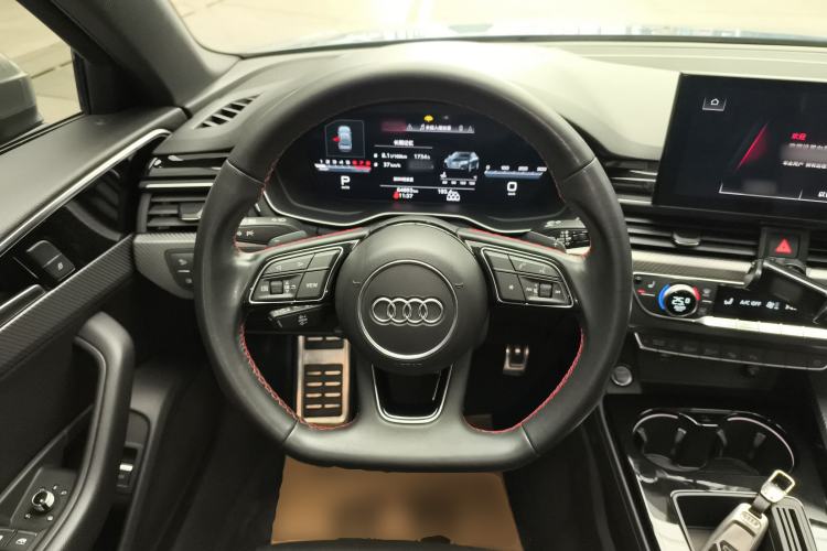 Used Audi A4L 2022 40 TFSI quattro RS Performance Package
