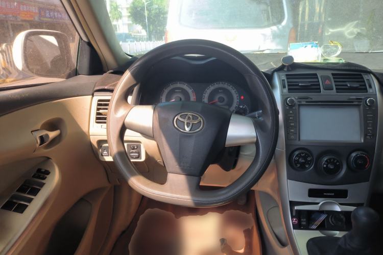 Used Toyota Corolla 2011 1.6L Manual GL