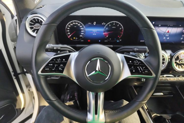 Used Mercedes-Benz GLA 2024 GLA 220 Steering Wheel