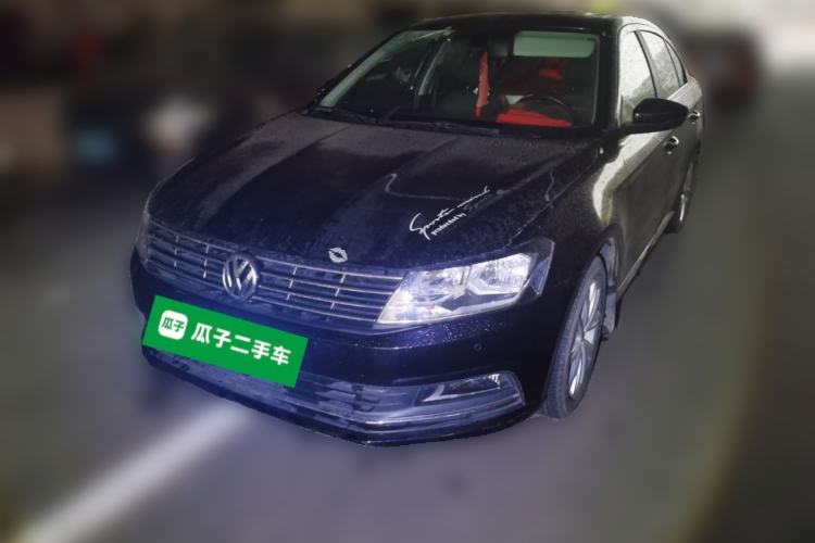 Used Volkswagen Lavida 2015 1.6L Manual Comfort Edition